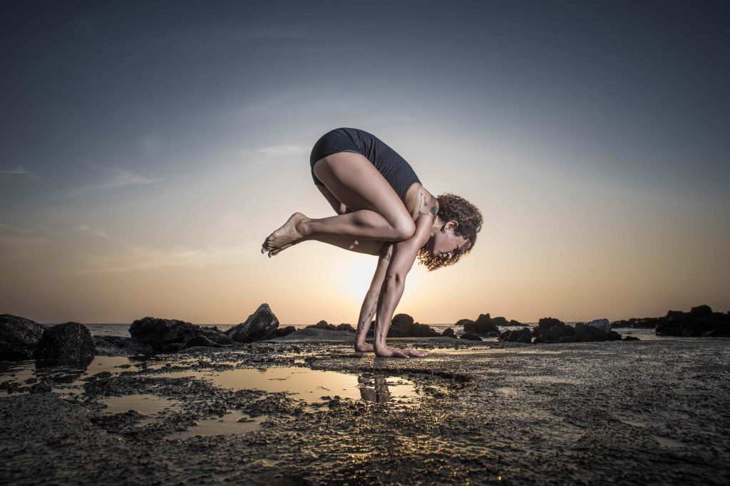 Kundalini Yoga for flexibility and the spine KY kriyas 1 ... - Pinklotus