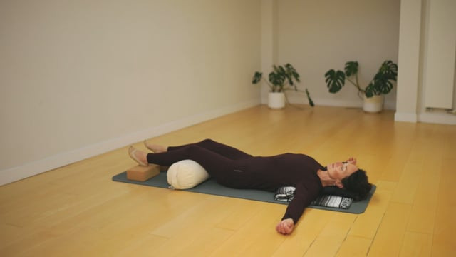 Wind Down and Breathe Easy: Thoracic Breathing on the Coregeous® Ball