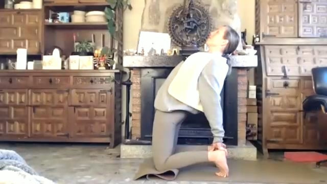 Vinyasa Flow for Spinal Mobilisation